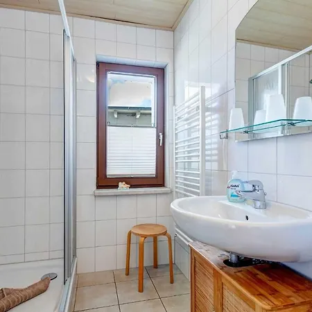 Ferienwohnung Segebrecht 3 * Zirchow